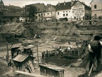 Dolac. Gradilište buduće tržnice 1926. godine. Vidi se ulaz u tunel prema Kaptolu A